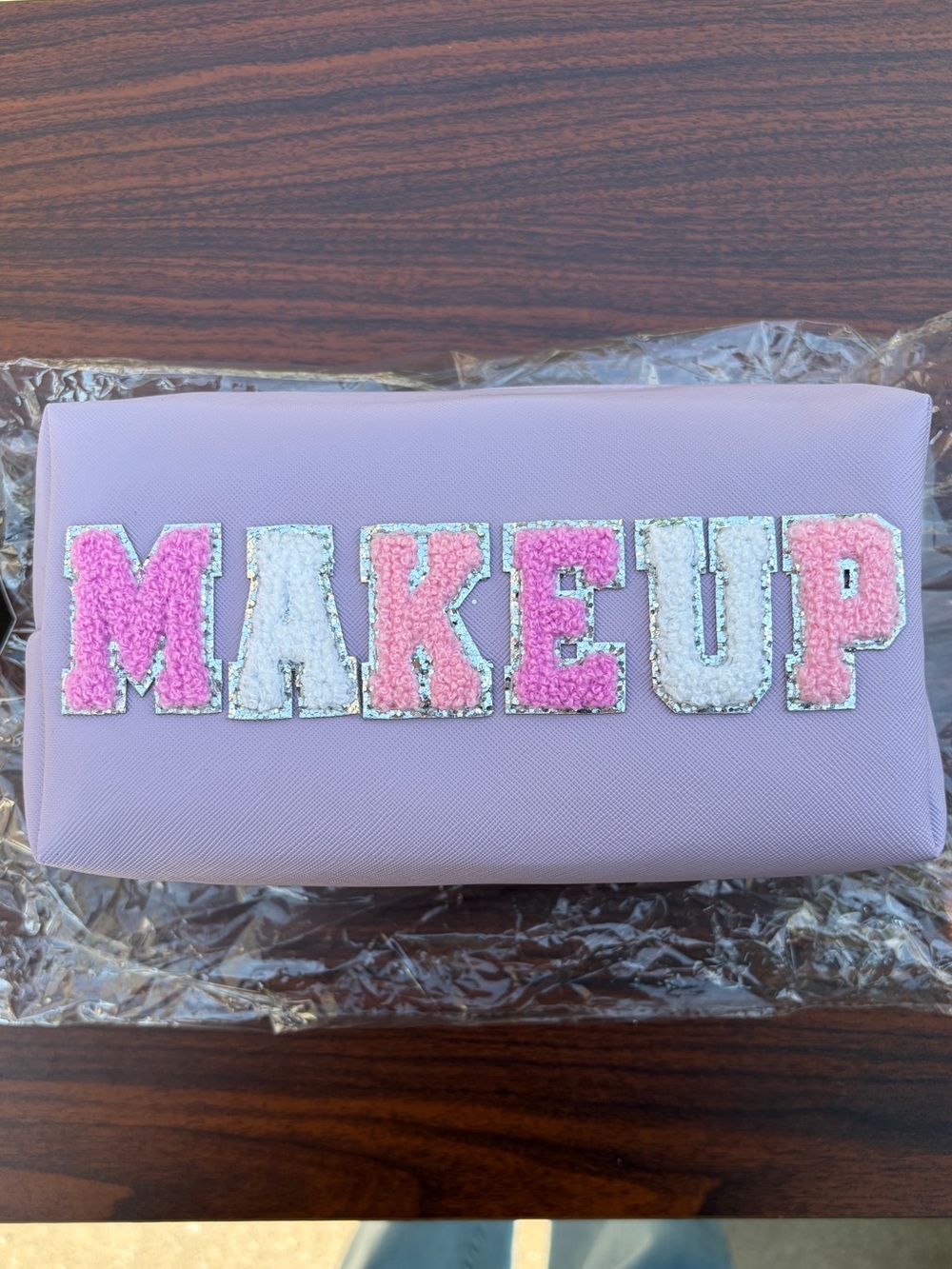 Gina Concepts Purple MAKEUP Cosmetic Bag Chenille Patch Bonus Comb NWT